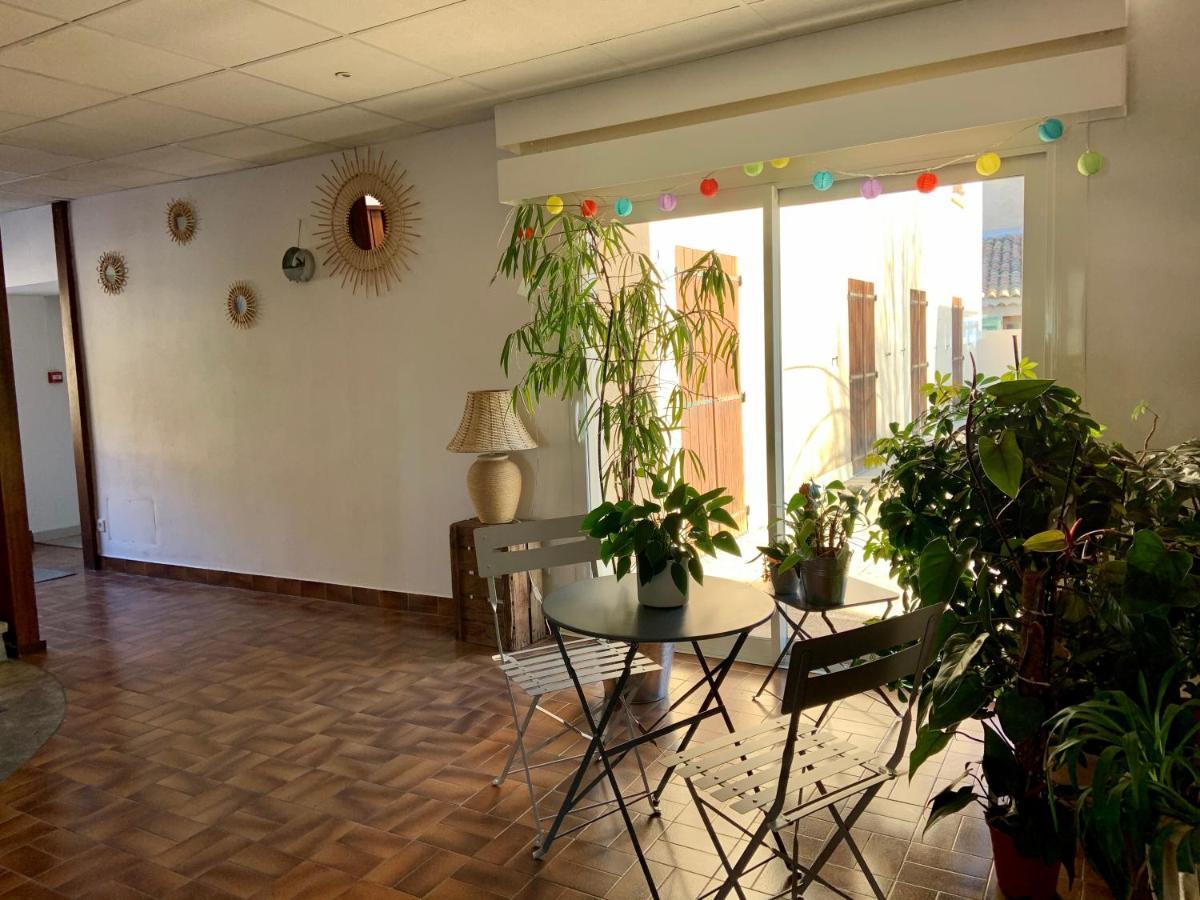 Hotel Le Pidanoux Saint-Julien-du-Verdon Zewnętrze zdjęcie